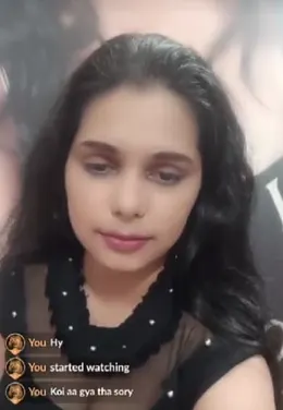 Desi girl prerna sharma live showing pussy