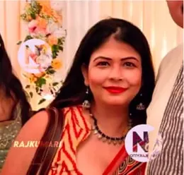 Watch Hot Indian Bhabhi Giving Blowjob and Getting Hard Fucked with Legs Spread by Her Boyfriend