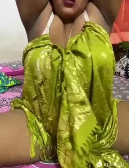 Watch Ayesha Mahi Bhabhi Nude Pvt Cam Show with Face