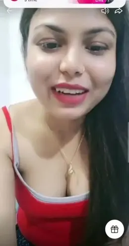 Watch O L I V I A Showing Boobs, Pussy & Ass and Fingering on 121 Tango Live