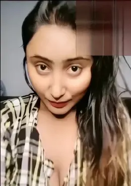 Mysterious Girl Goes Topless Shows Big Boobs and Face in 9