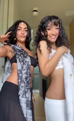 Jaminx And AriaKhan00 Lesbian Pussy Lick Romantic Nude Show on OnlyFans