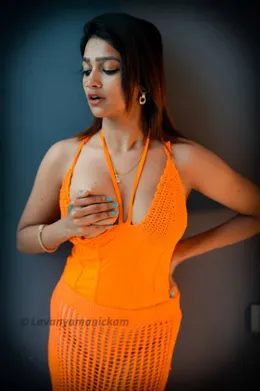 Lavanya Manickam Viral XXX Towel Slip Full Nude Body Show Porn Video