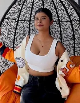 Desi Girlfriend Nude Tease Sending Big Boobs and Pussy Rubbing Pics to Boyfriend