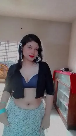 Desi Girlfriend Leaked Nude Photos Teasing and Stripping Fully Nude