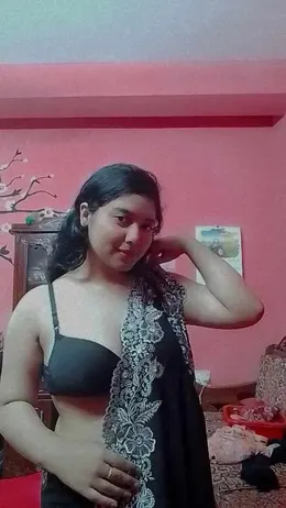 Desi Girlfriend Leaked Nude Photos Teasing and Stripping Fully Nude
