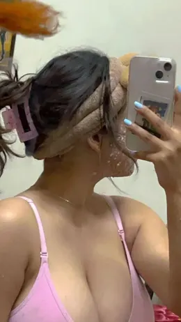 Tanu Cherry Insta Influencer Hairy Pussy Fat Boobs and Horny Self Fuck Leaked Clips