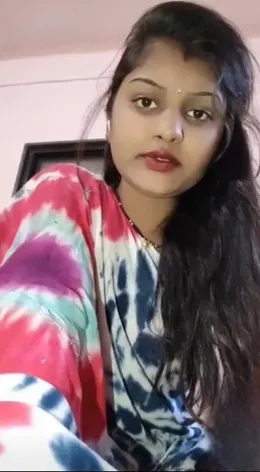 Horny Desi Bhabhi Big Boobs Pressing And Teasing on Live Cam
