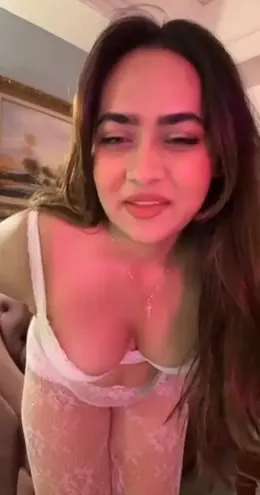 Divya Mistry Live Shower Video Leaked Wet Nipples