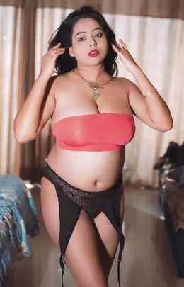 Hot Desi GF Nude Leaked Blowjob