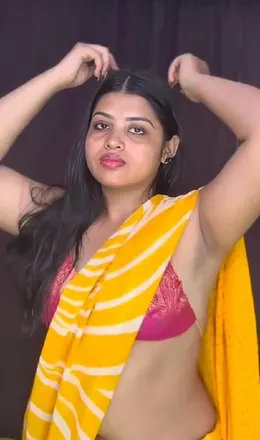 Hot Desi Model Nude Stripping Saree With Boobs Pressing and Rubbing Pussy