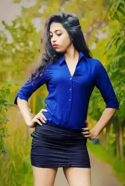 Anurima Banik showing her nude pussy, asshole, and taking a piss in leaked video