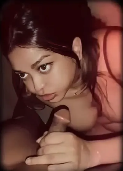 Leaked Hot Sexy Influencer's Private Nude Clip with Face Revealed