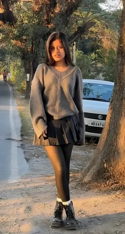 Bengali GF Teases BF Shows Off Her Boobs Fully Nude In Hot Clips