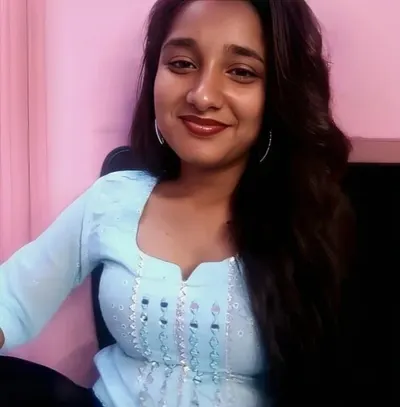 Sexy Naughty Babe Strips Off and Shows Big Boobs in 1.5 Hour Video