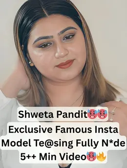 Shweta Pandit Nude Tease Chubby Model Shows Huge Boobs and Asshole