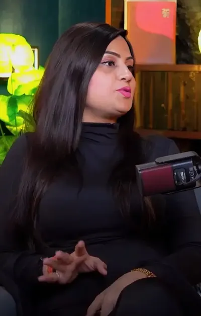 Watch Shubhangi Sharma Leaked Boob Press Video & Nipple Show