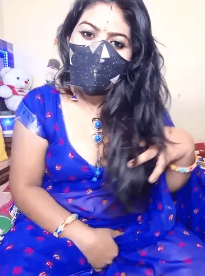 Horny Desi Milf Strip and Show Huge Asshole Fully Nude