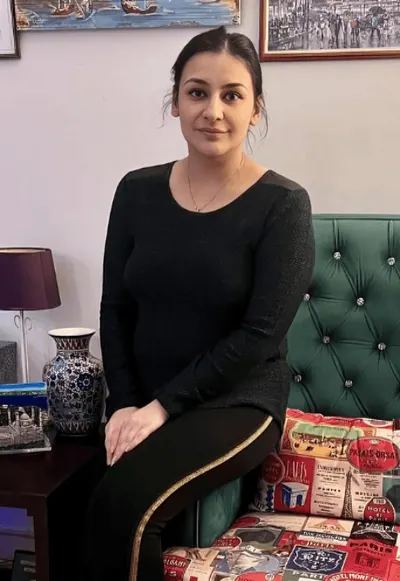 Pakistani Journalist Leaked MMS Fucked Hard By Boyfriend Nude