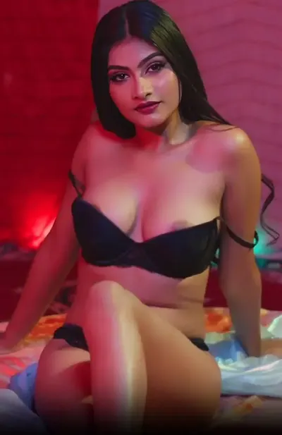 Arohi Goes Topless Shows Big Boobs