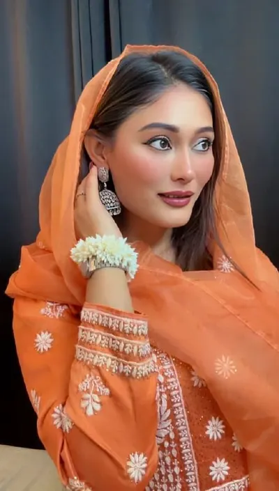 Anamika Desi Sexy Model Nude Saree Strip and Pussy Dildo Fuck